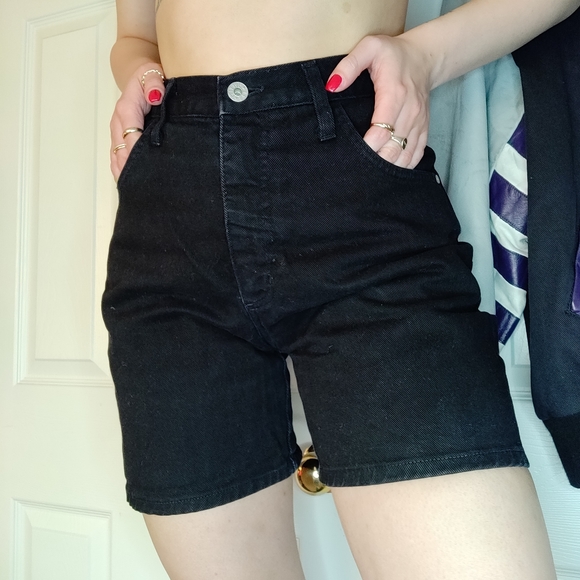 VINTAGE LONG DENIM HIGH WAIST MOM SHORTS - Picture 5 of 8